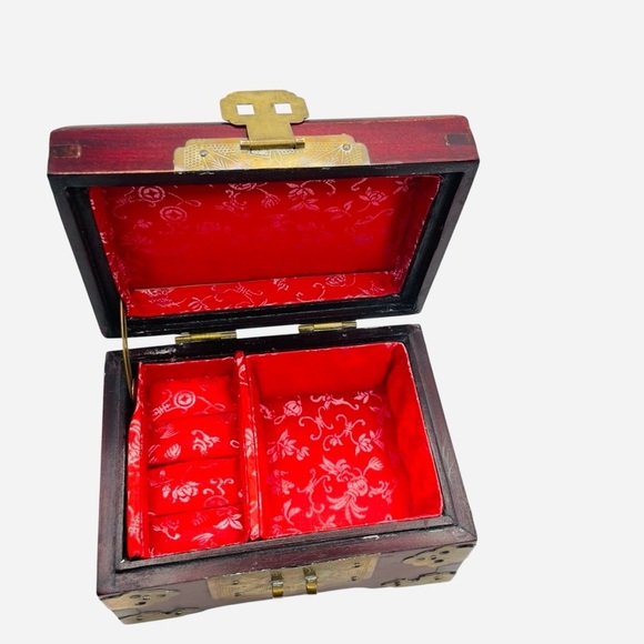 Vintage Wood & Brass Shanghai Chinese Jade Inlay Jewelry Box 5.25" x 4" - Picture 8 of 11